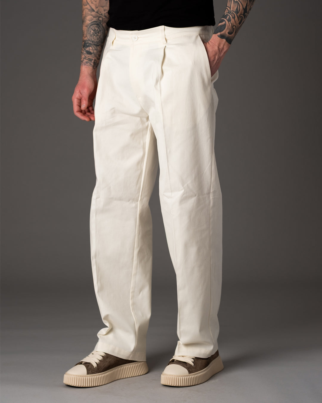 Pantalone baggy in cotone gabardine